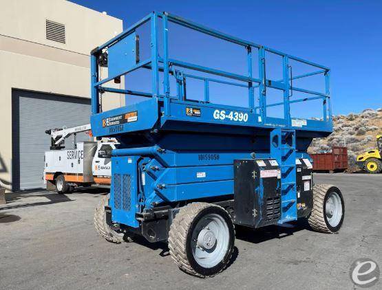 2018 Genie GS-4390