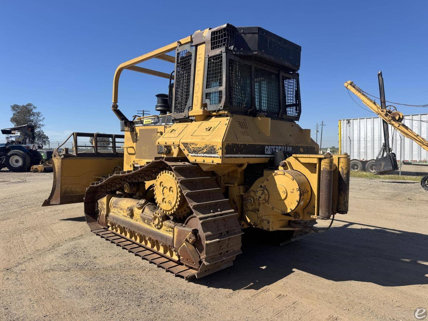 2001 Cat D6M XL