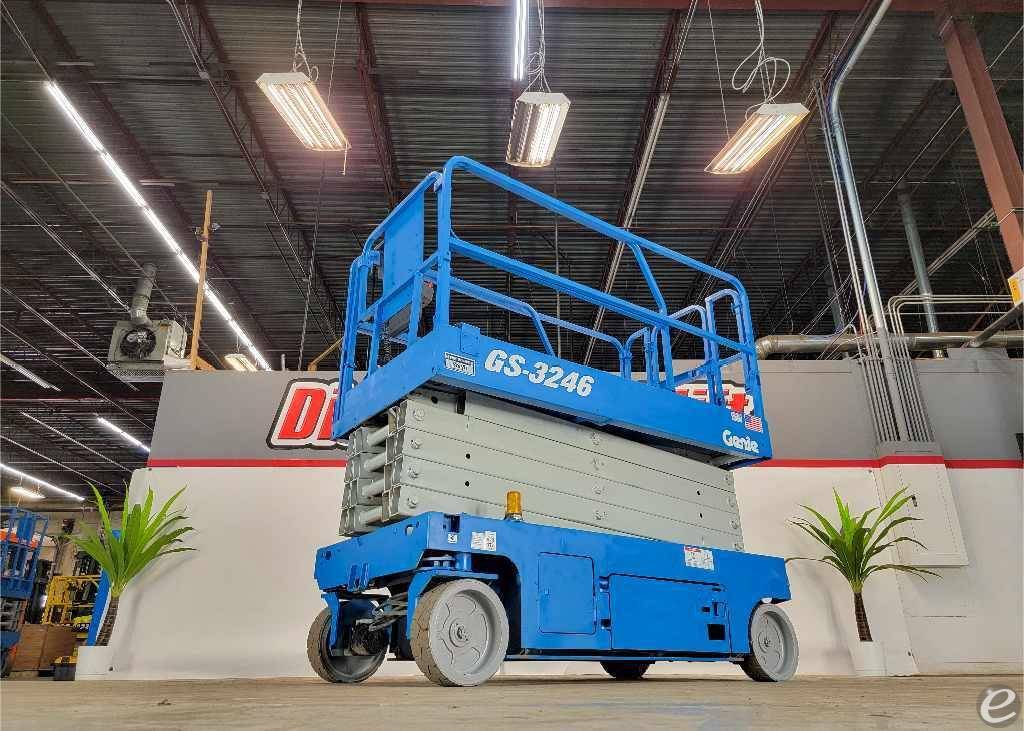 2016 Genie GS-3246