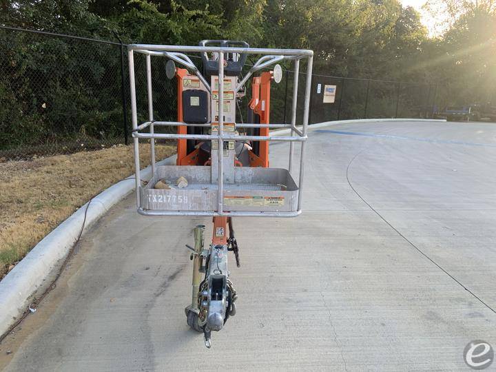 2023 JLG T500J