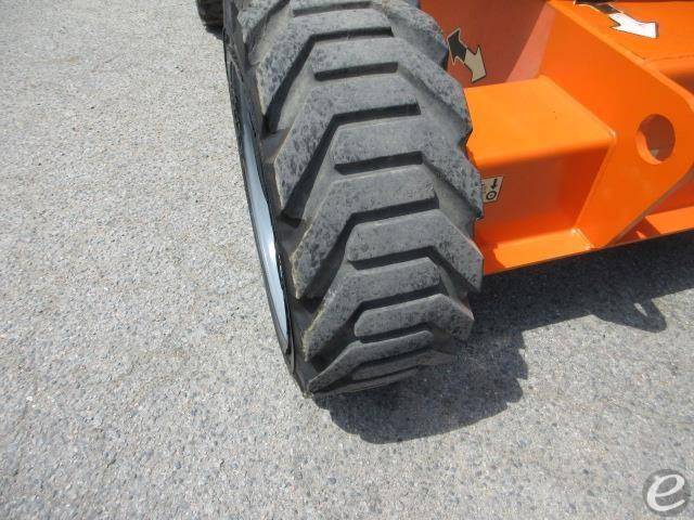2016 JLG 600AJ