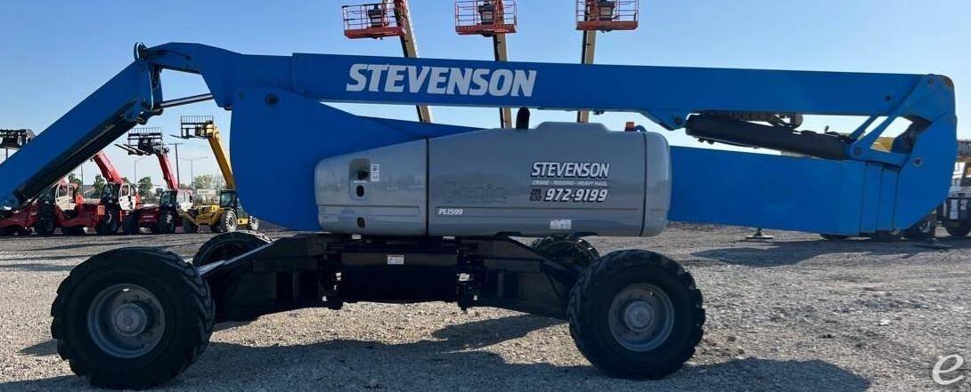 2012 Genie Z135/70