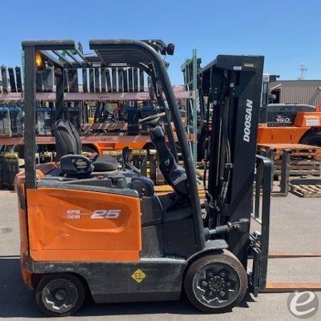 2021 Doosan BC25S-7