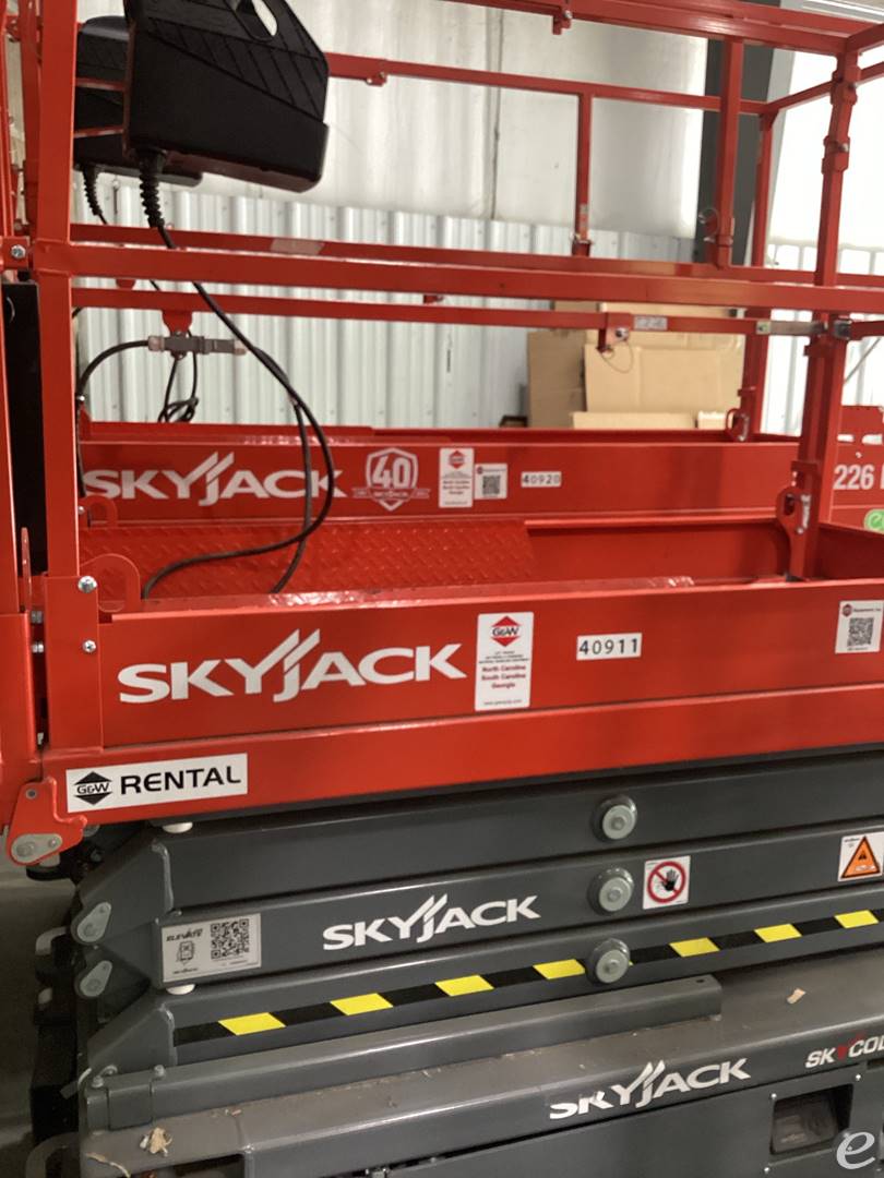2017 Skyjack SJ3219