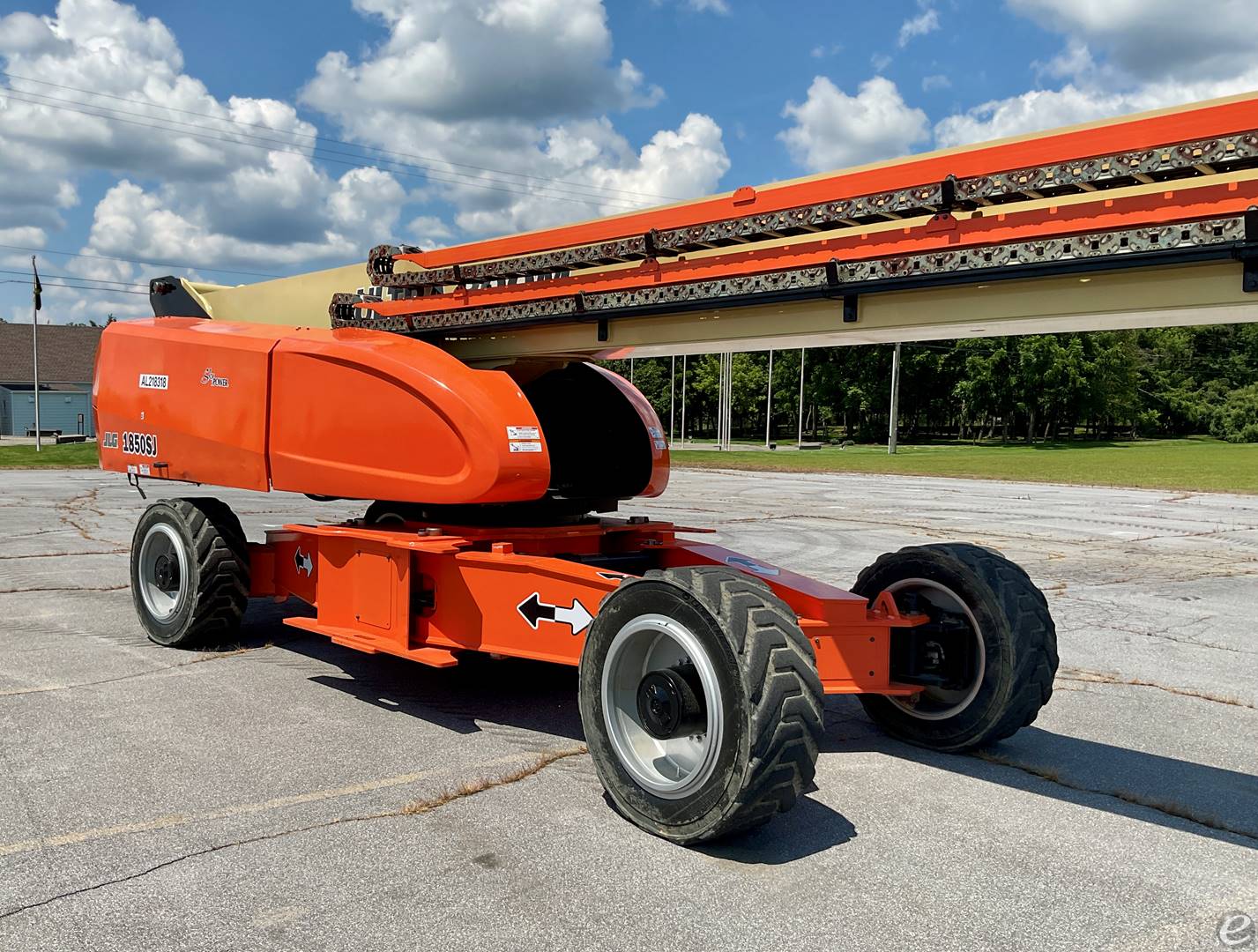2017 JLG 1850SJP