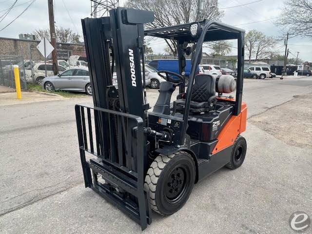 2021 Doosan G25N-7