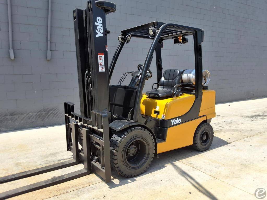 2013 Yale GLP060VX
