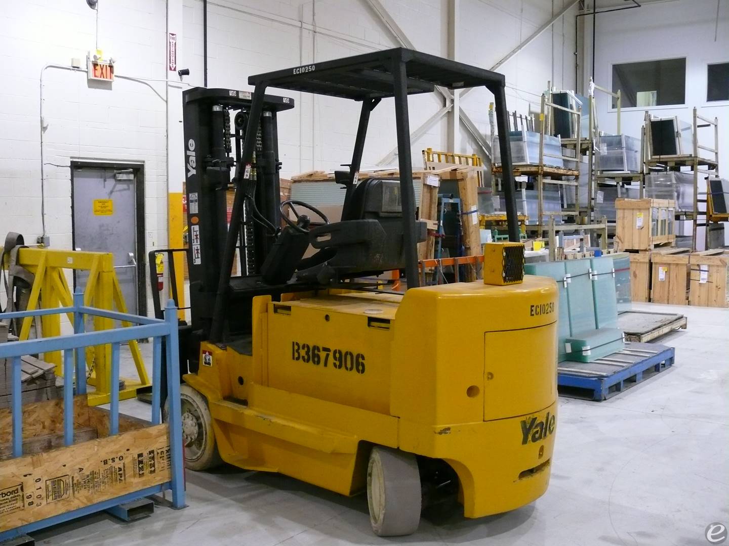  Yale ERC080HDN36SE092SR Electric Forklift - 123Forklift