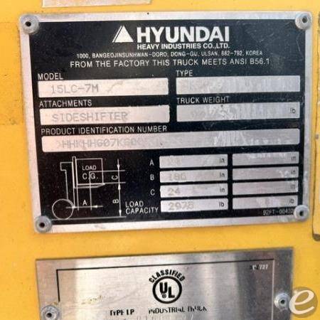 2016 Hyundai 15LC-7M