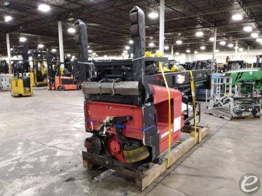 2020 Raymond 750 DR32TT
