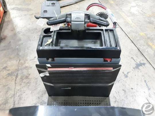 2015 Raymond 8510