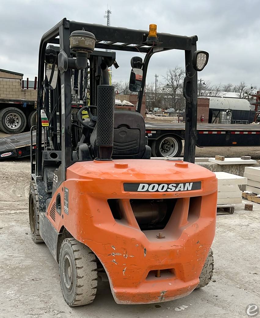 2020 Doosan D33S-7
