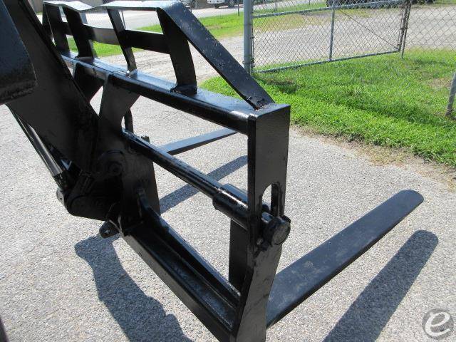 2013 JLG G12-55A