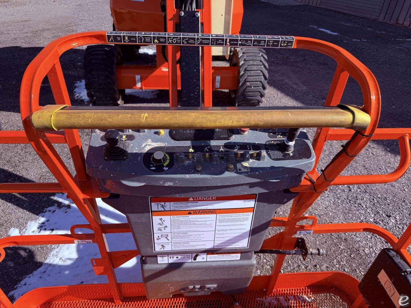2015 JLG 450AJ