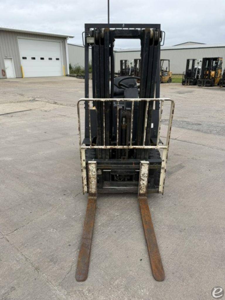 1994 Yale GLP030