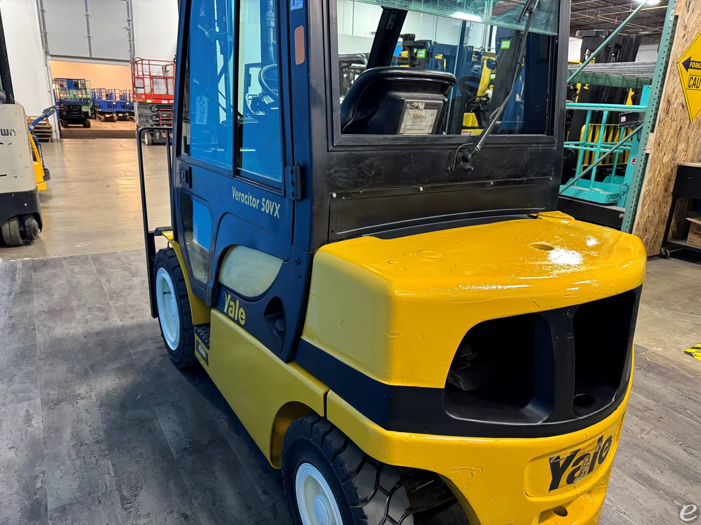 2012 Yale GDP050VX