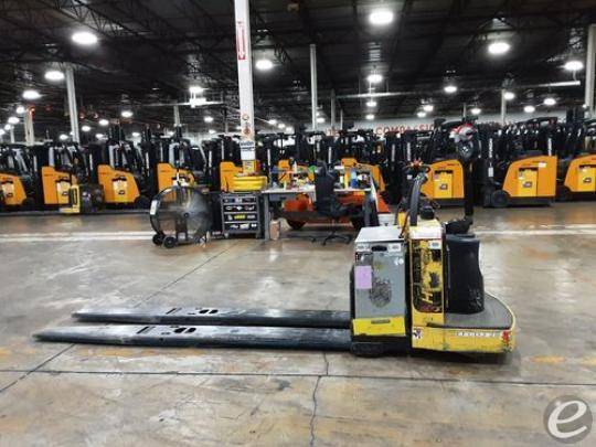 2017 Hyster B80ZHD Electric Forklift - 123Forklift