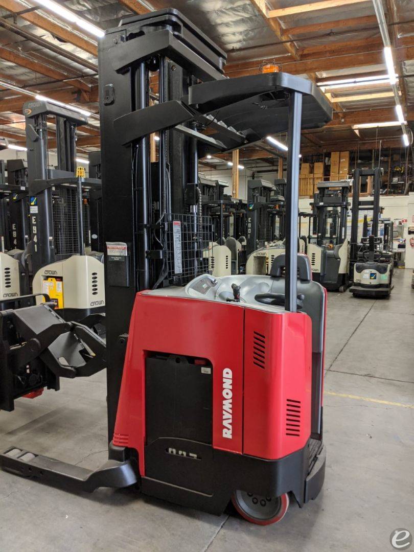 2009 Raymond 740 DR32TT