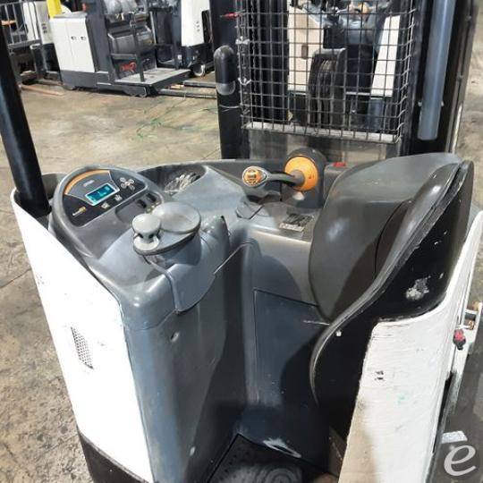 2018 Crown RR5725-45