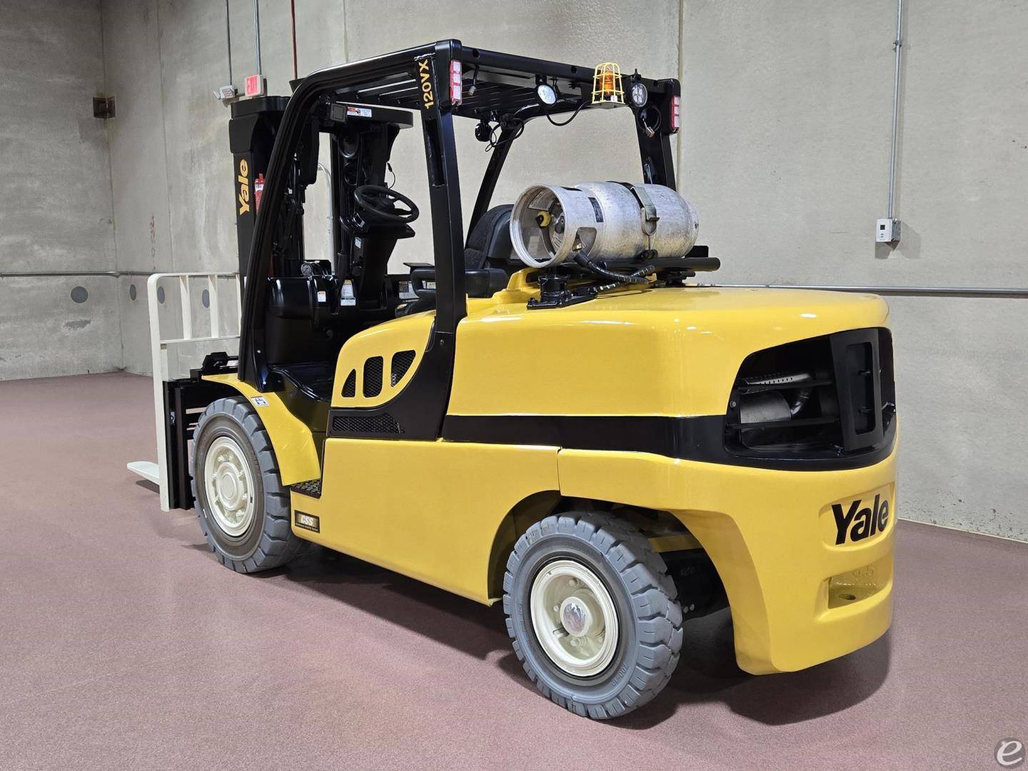 2021 Yale GLP120VX