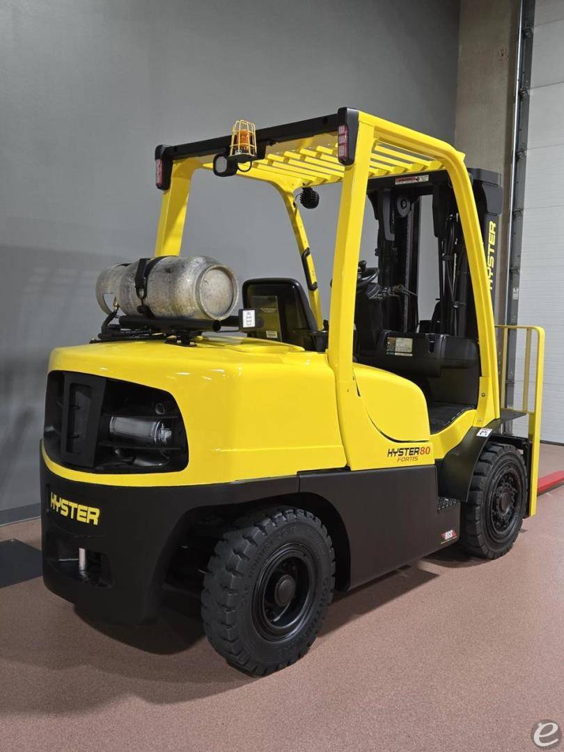 2017 Hyster H80FT LP Gas Forklift - 123Forklift