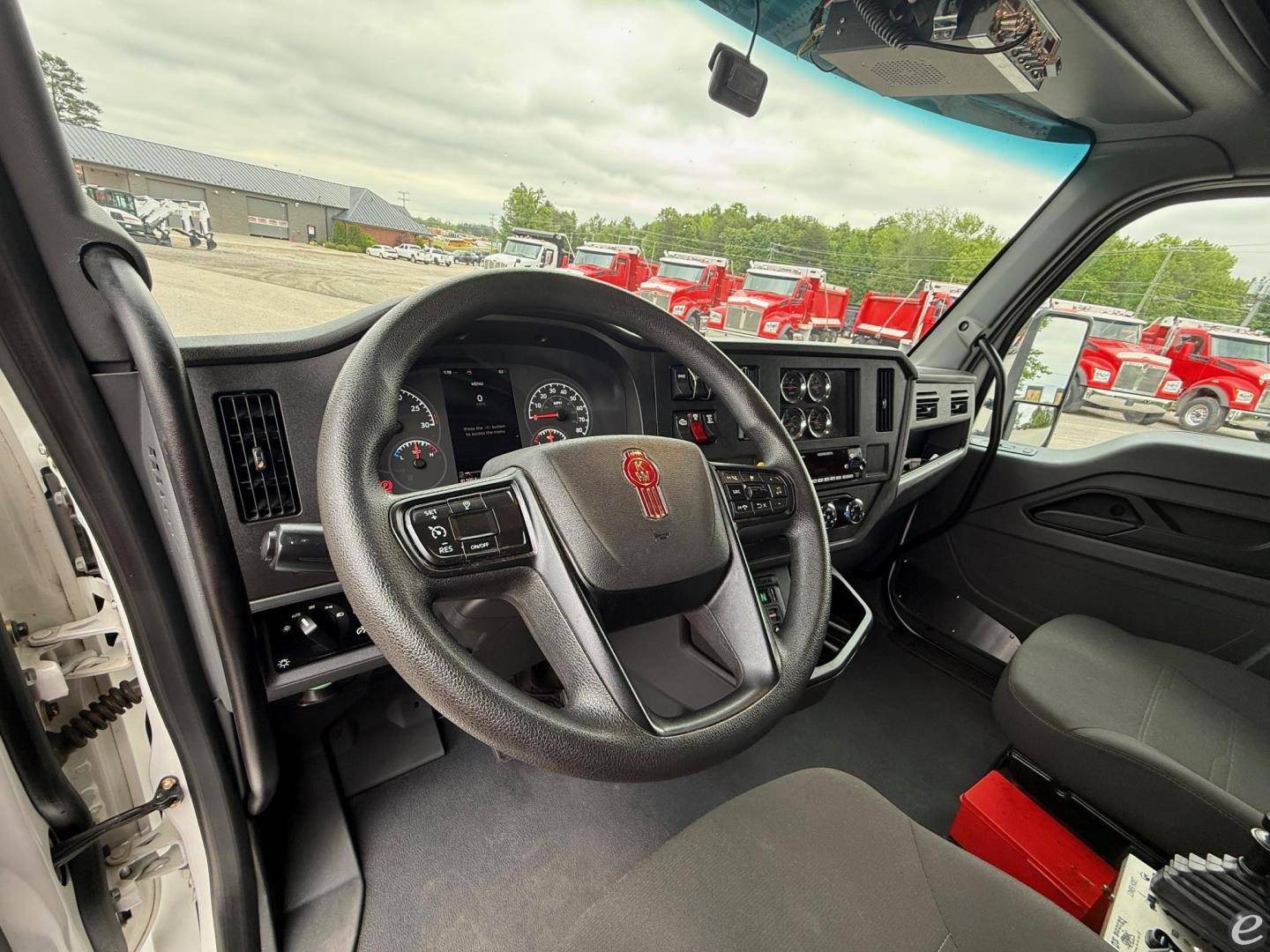 2025 Kenworth T480