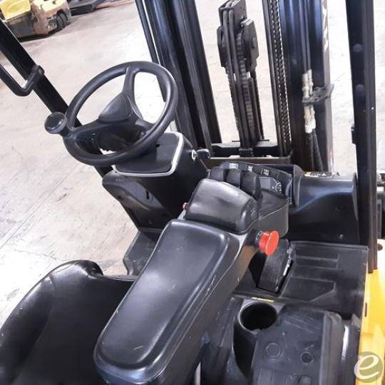 2017 Hyundai 18BT-9