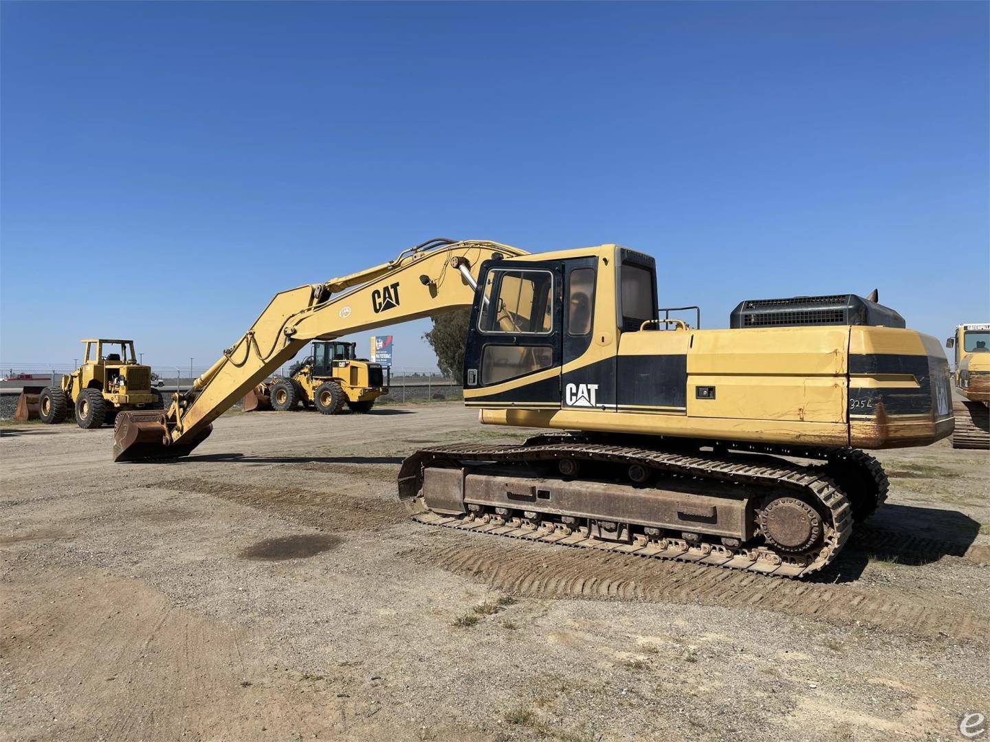 1995 Cat 325L