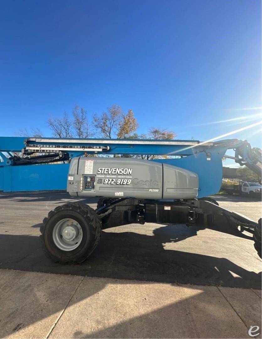 2012 Genie Z135/70