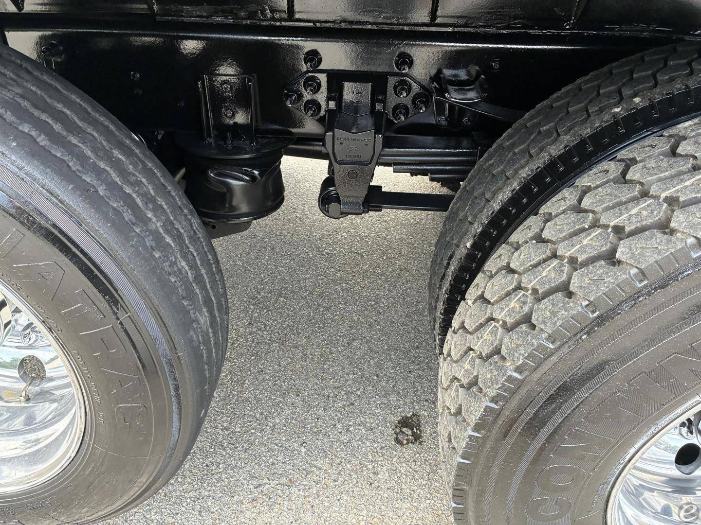 2019 Ford F750 XLT SD