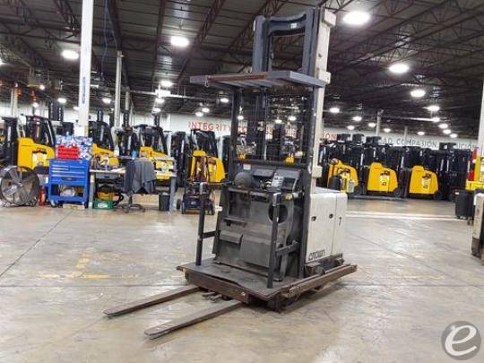 1998 Crown SP3020-30 Electric Order Picker - 123Forklift
