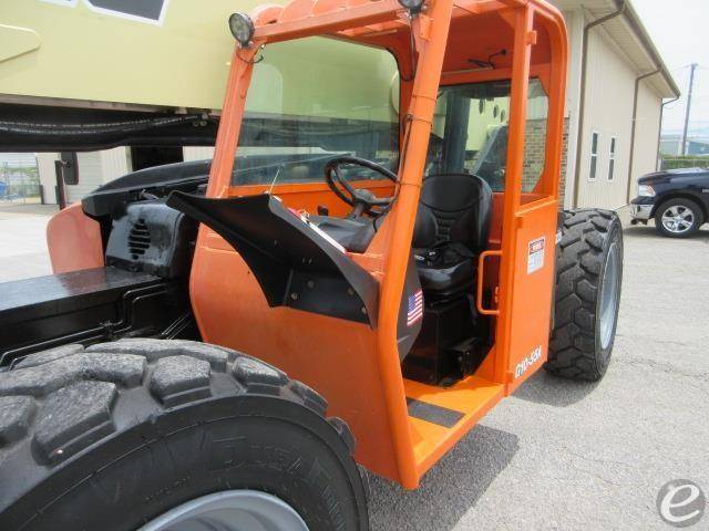 2015 JLG G10-55A