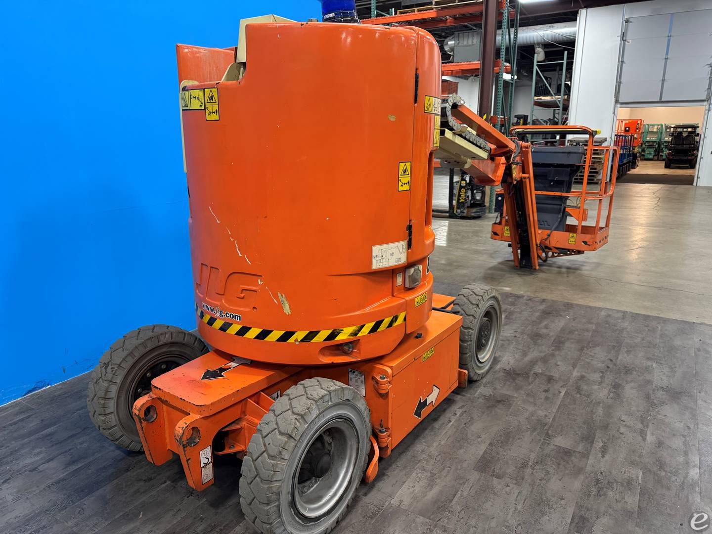 2012 JLG E300AJP