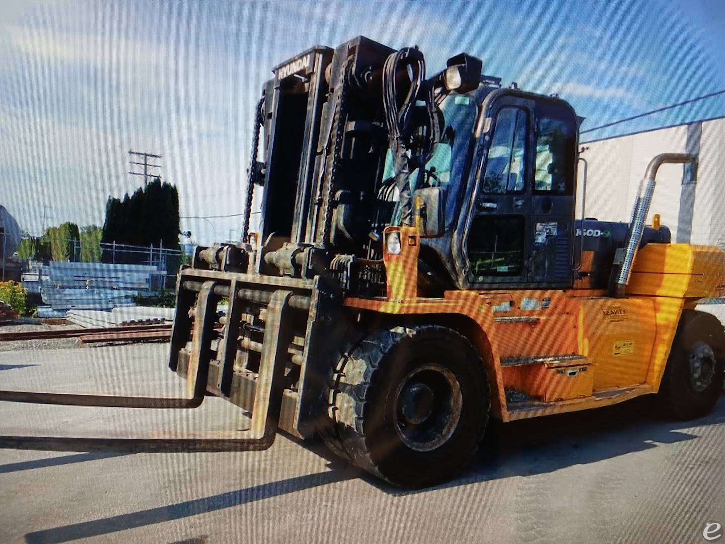 2018 Hyundai 160d-9