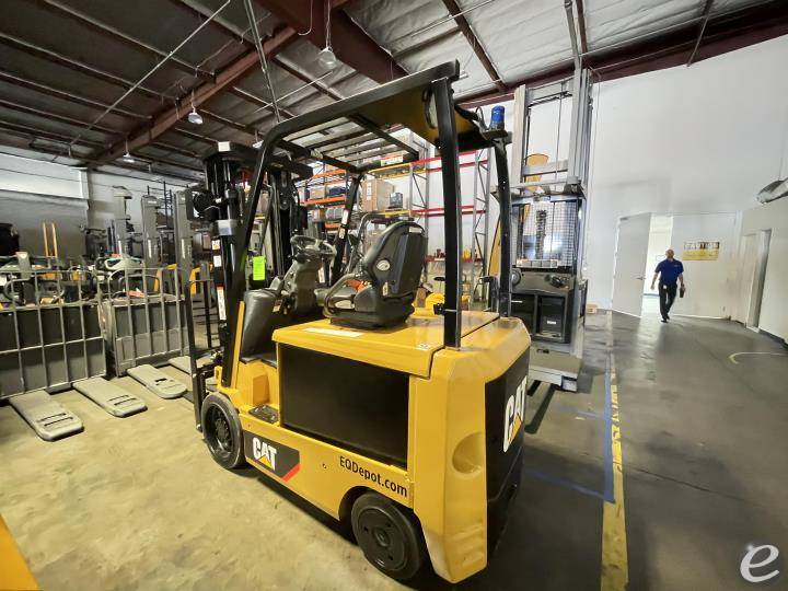 2018 Cat EC30N
