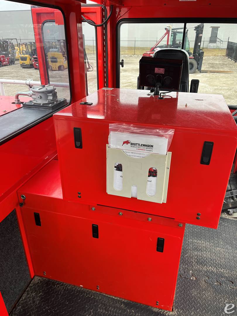 2022 Shuttlewagon SWX525