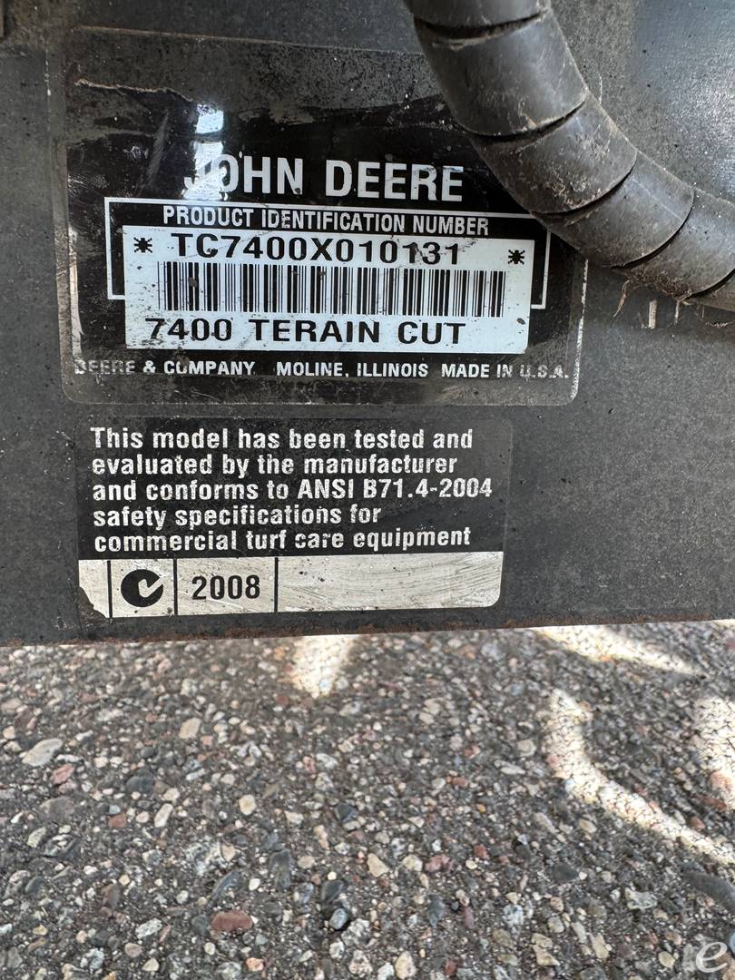 2008 John Deere 7400