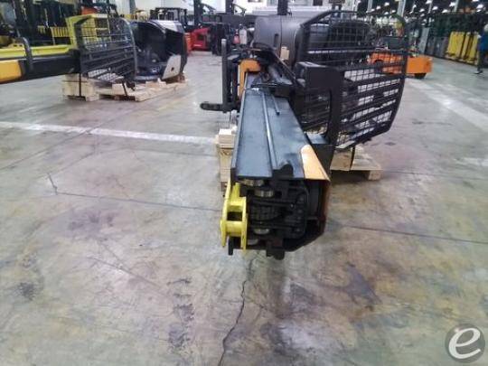 2020 Crown RMD6095S-32