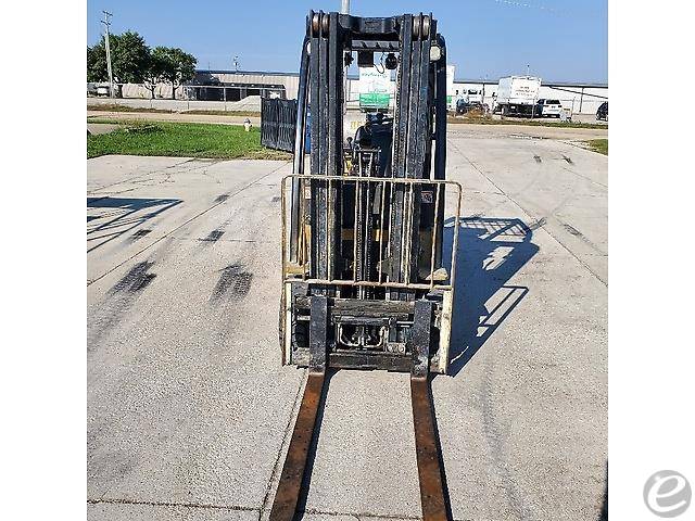 2015 Yale GLC050 LP Gas Forklift - 123Forklift