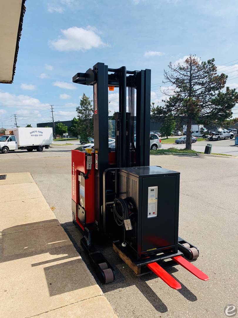 2010 Raymond EASIR40TT Electric Reach Truck - 123Forklift