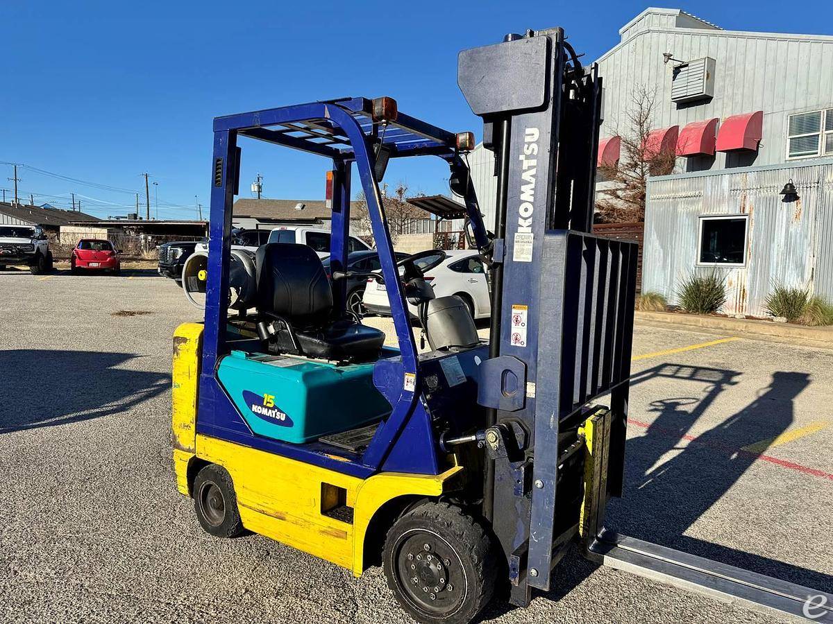 2002 Komatsu FG15ST-16