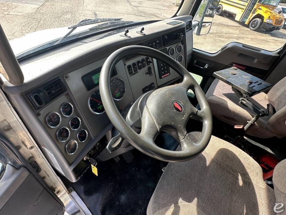 2017 Kenworth T270
