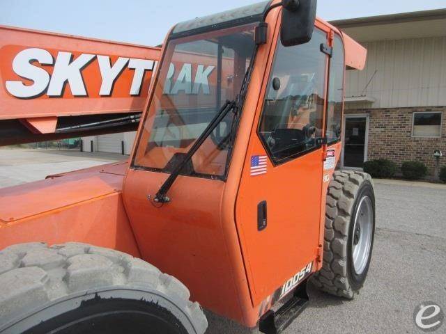 2017 Skytrak 10054