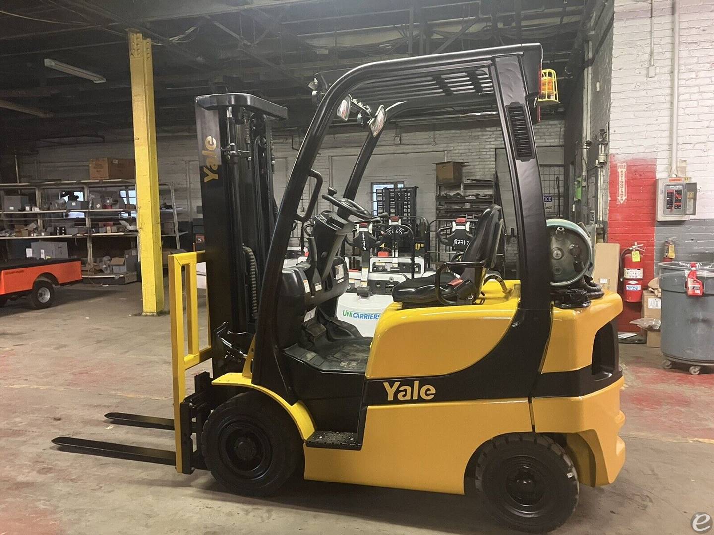 2019 Yale GLP030VXNEAE084