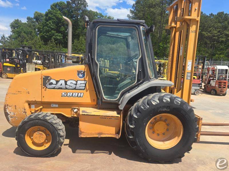 2010 Case 588H