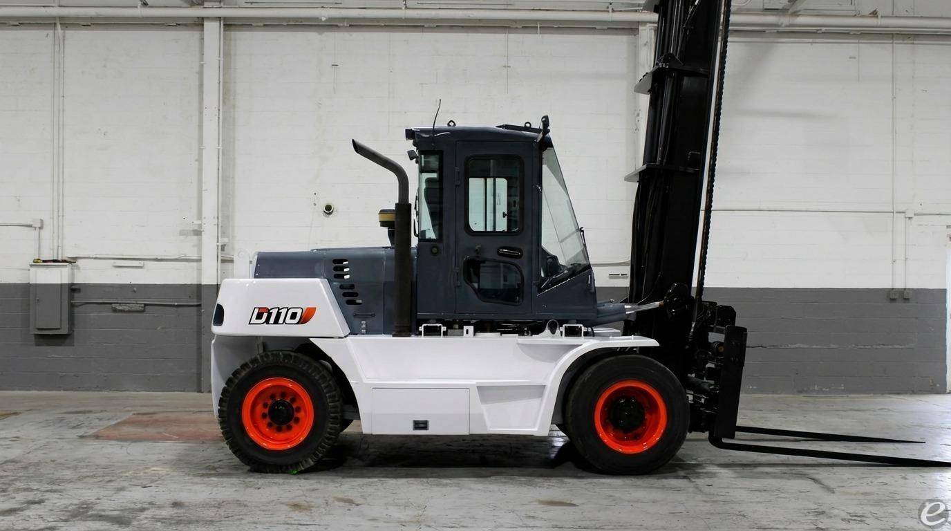 2011 Doosan D110S-5