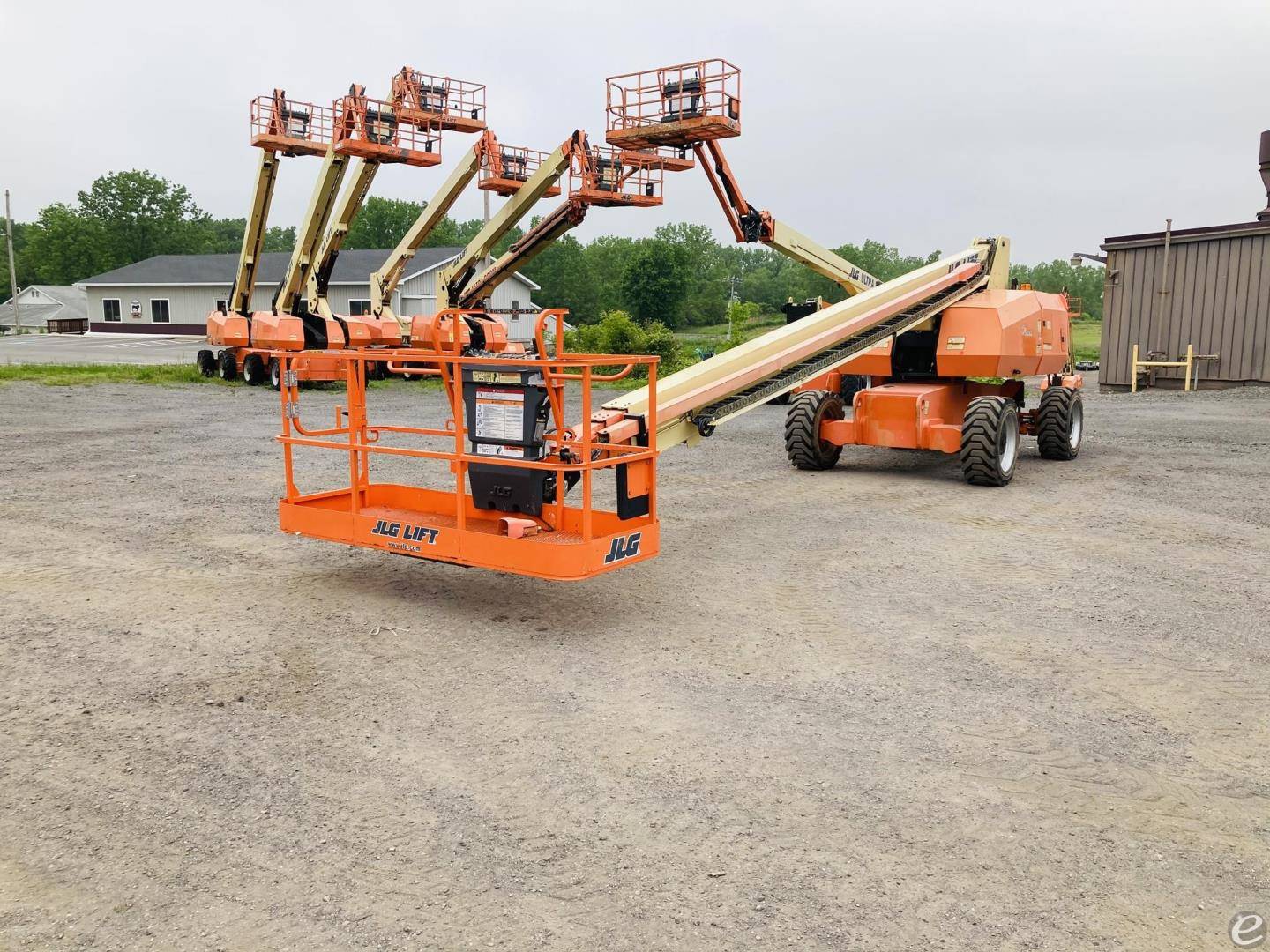 2004 JLG 800S