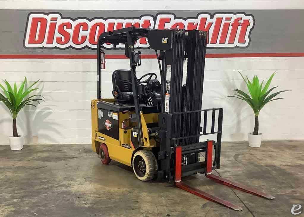 2017 Cat                                       EC4000 Electric Forklift - 123Forklift