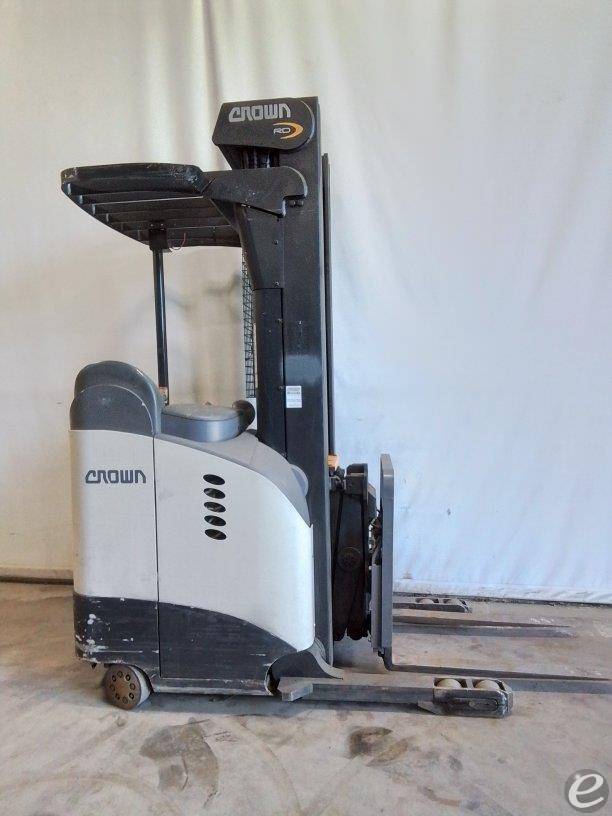 2014 Crown RD5725-32