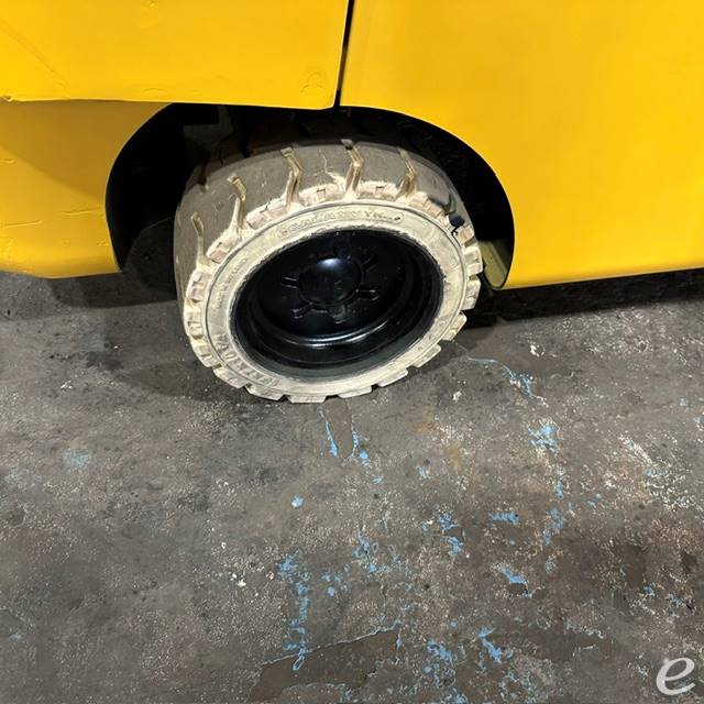 2021 Yale GLC070VX